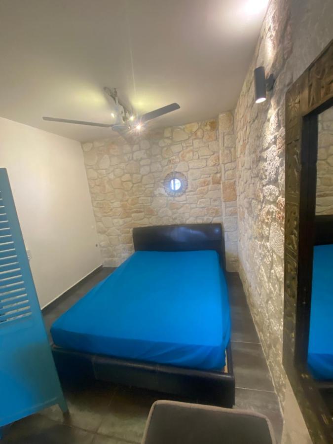 Frenki Apartment By The Sea Σίβηρη Εξωτερικό φωτογραφία